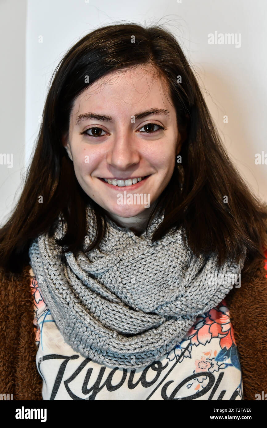Londres, Royaume-Uni. Apr 02, 2019. Paloma Redondo est un festival de jeux vidéo assister à Londres 2019 : HUB à Somerset House à Strand, London, UK. le 2 avril 2019. Credit Photo : Alamy/Capital Live News Banque D'Images