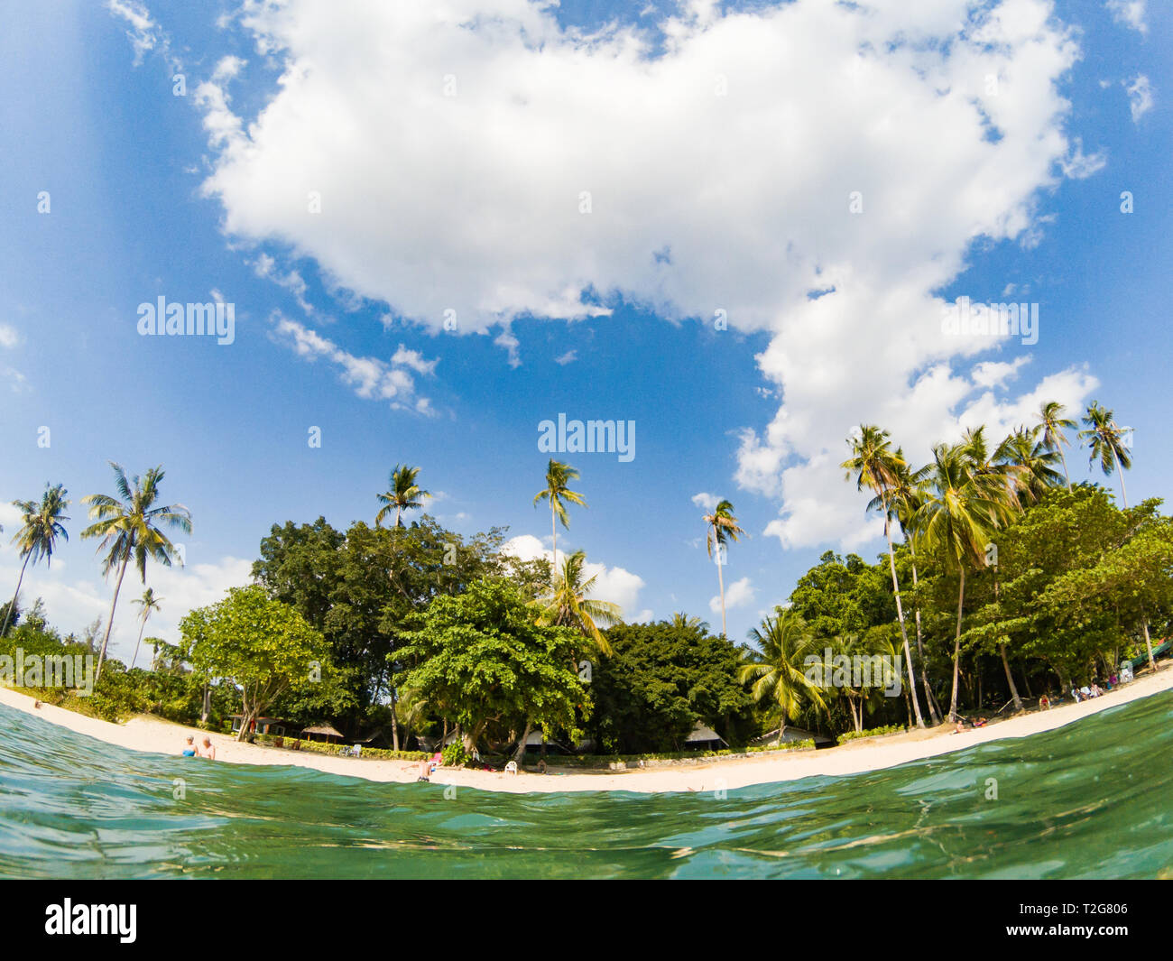 Split sous-vue de tropical beach Banque D'Images