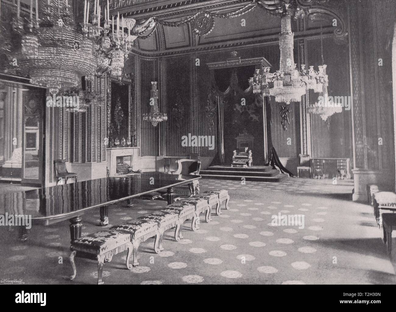 Buckingham Palace - La Salle du Trône Banque D'Images