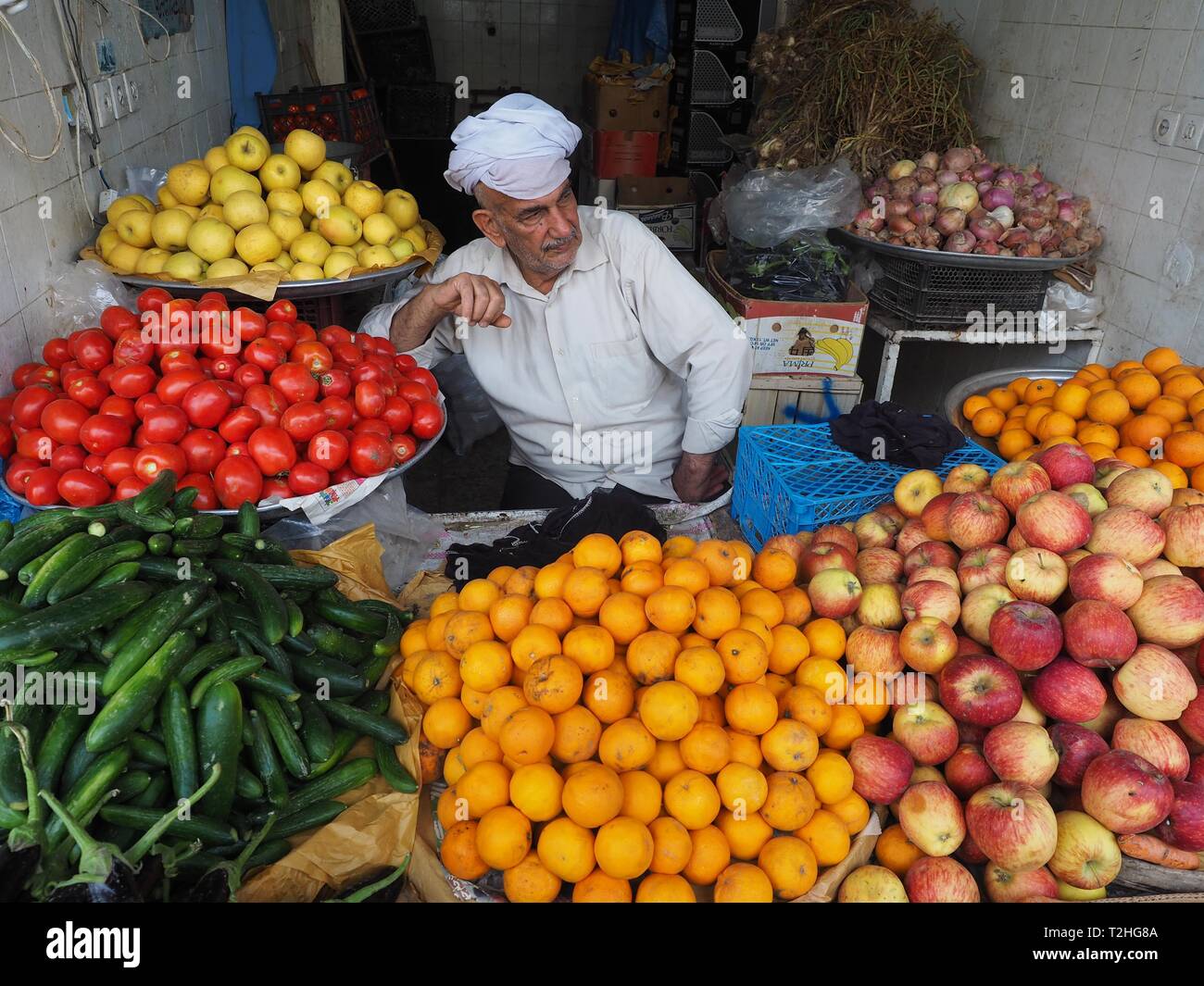 Vendeur de fruits et légumes, Susa, Chuzestan Province, l'Iran Banque D'Images