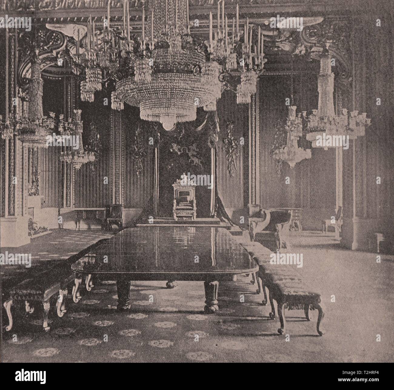 Salle du Trône du Palais de Buckingham Banque D'Images