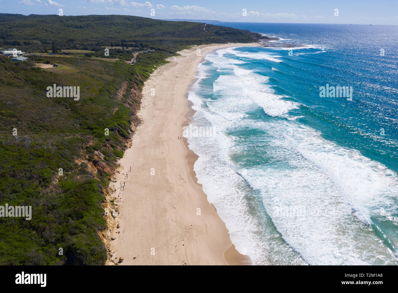 Vue aérienne de Catherine Hill Bay - à la recherche du Nord. Ce domaine, sur la côte centrale de la Nouvelle-Galles du Sud a quelques grandes sur le littoral. Banque D'Images