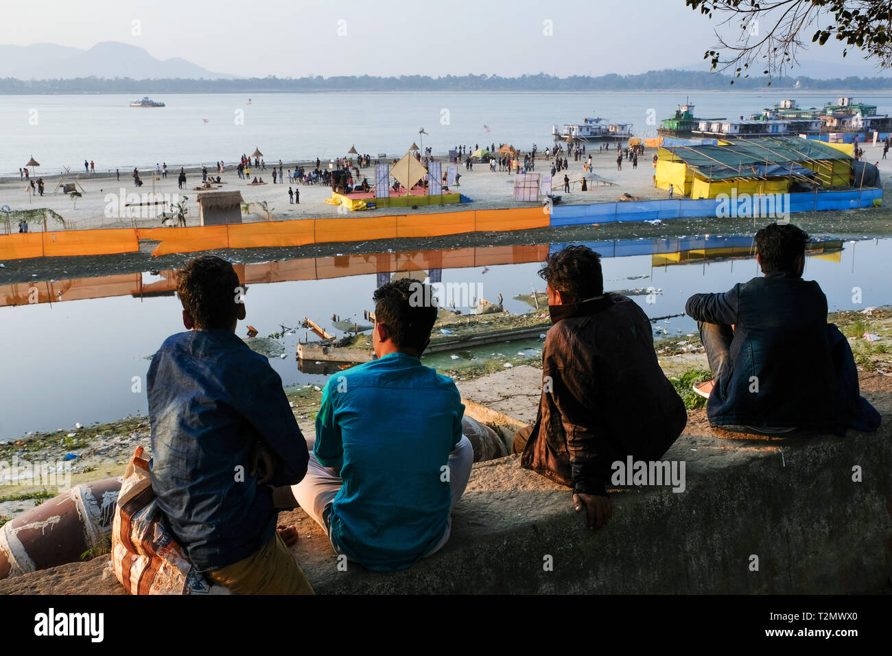 Riverside du Brahmapoutre à Guwahati, Assam, Inde Banque D'Images
