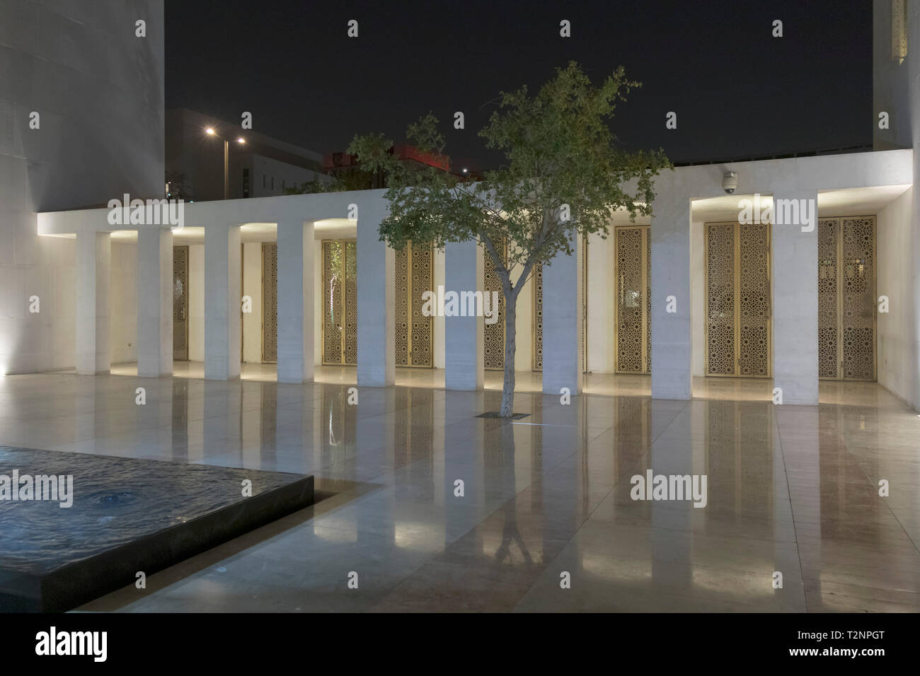 Cour d'arcade , Msheireb Jumaa, mosquée, Doha, Qatar Banque D'Images
