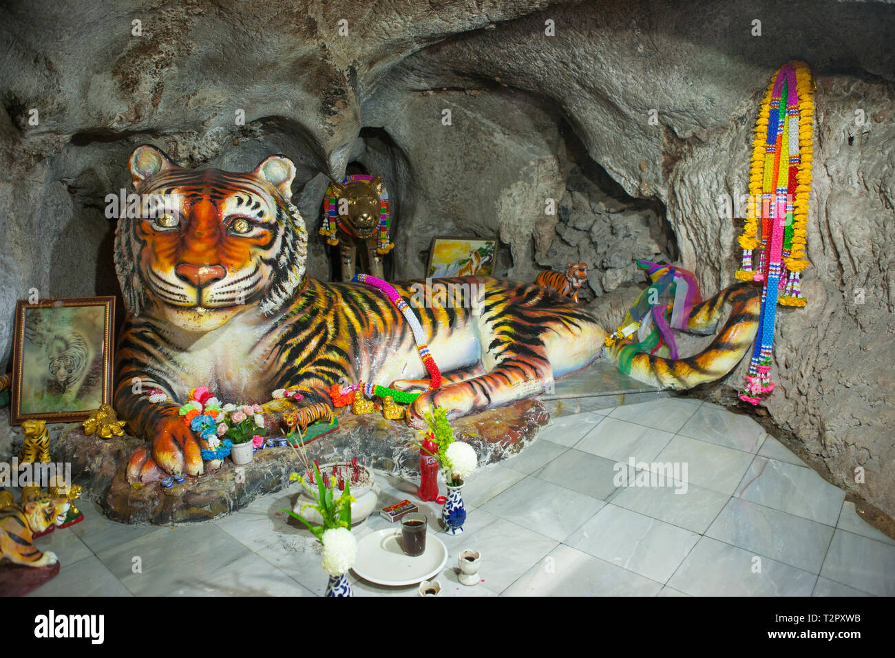 Tiger Cave Temple près de Krabi, Thaïlande Banque D'Images