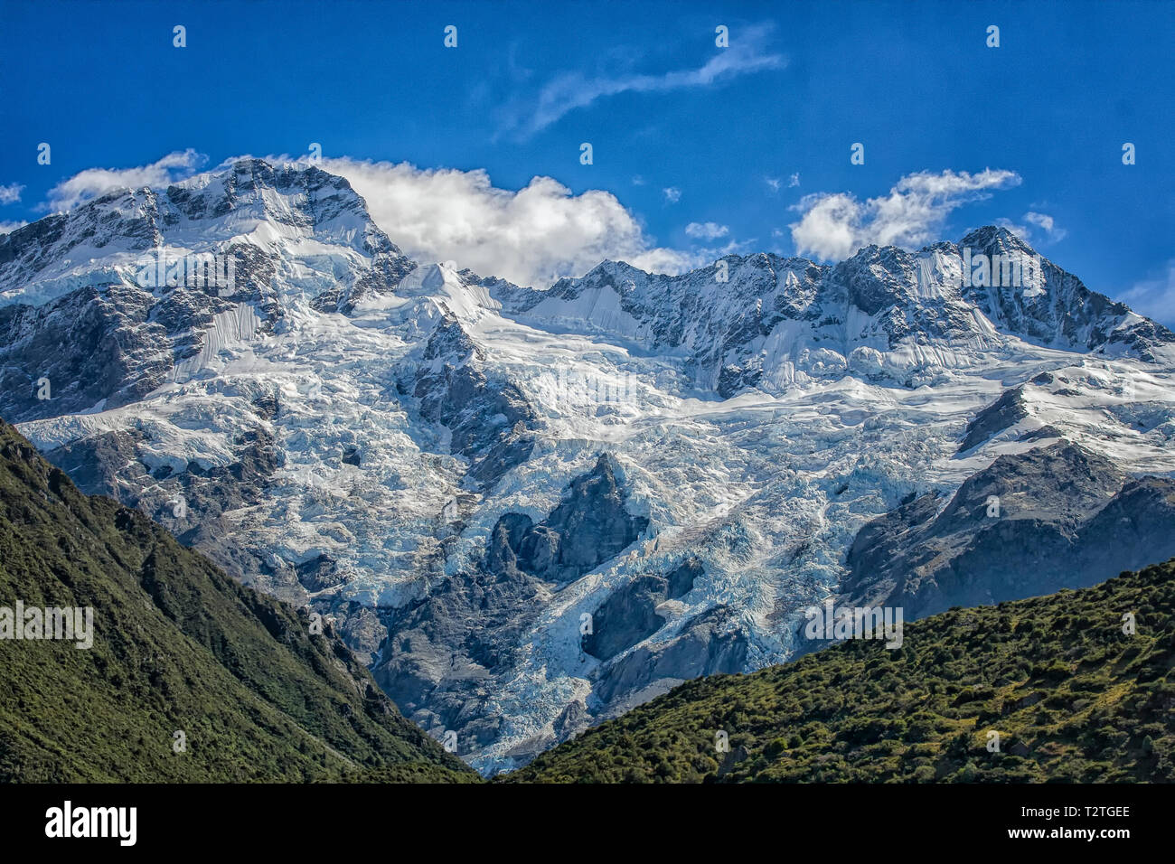 Majestueux Mont Cook, parc Aoraki/Mount Cook National Park en Nouvelle-Zélande Banque D'Images