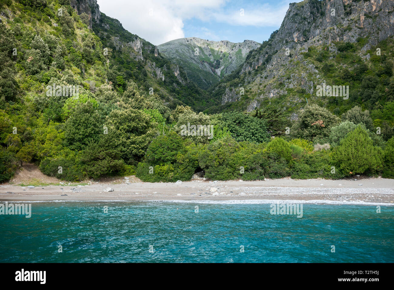 L'Italie, Campanie, Parc National du Cilento, et Masseta Infreschi Aire marine protégée, falaise, mer plage 45965 Banque D'Images