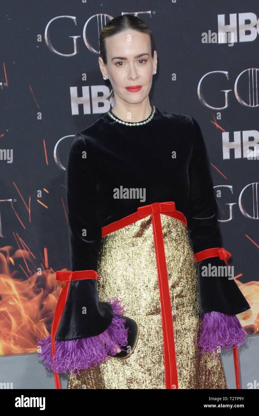 NEW YORK, NY - 3 avril : Sarah Paulson assiste à la premire pour la dernière saison de "Game of Thrones" le 3 avril 2019 à New York, New York. Photo : imageSPACE /MediaPunch Banque D'Images