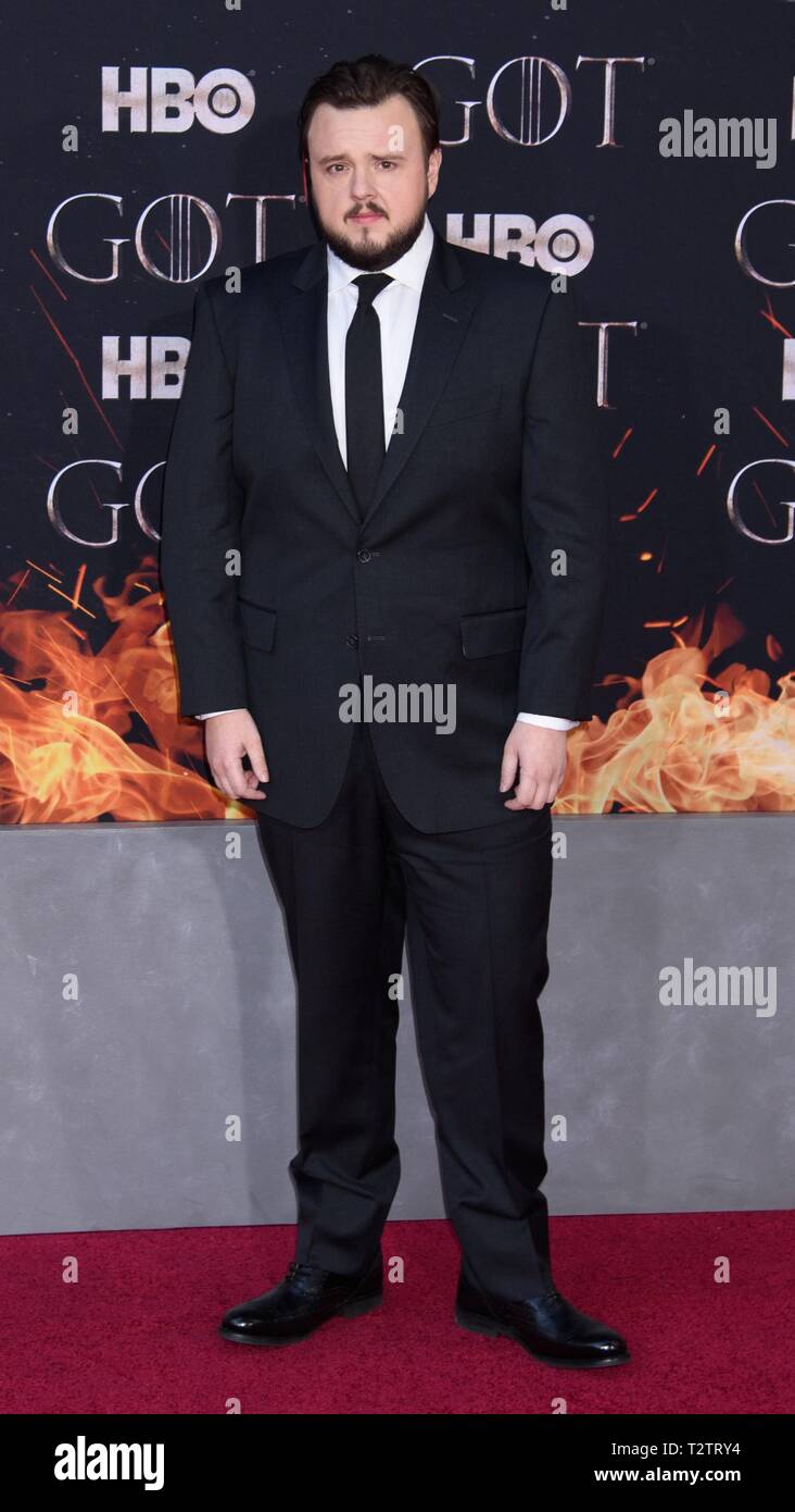 John Bradley aux arrivées de Game Of Thrones sur HBO Premiere saison finale, le Radio City Music Hall, du Rockefeller Center, New York, NY Avril 3, 2019. Photo par : RCF/Everett Collection Banque D'Images