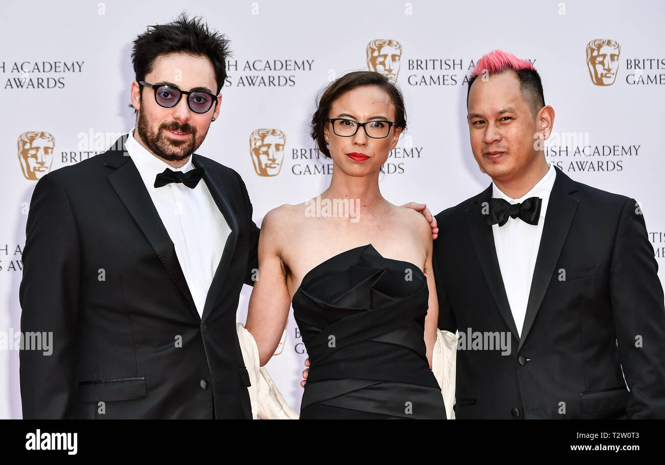 Londres, Royaume-Uni. 4 avril, 2019. Kevin Penkin, Kamina Vincent et Ken Wong Arrivers à l'Académie britannique (BAFTA) Games Awards au Queen Elizabeth Hall, Southbank Centre le 4 mars 2019, Londres, Royaume-Uni. Credit Photo : Alamy/Capital Live News Banque D'Images