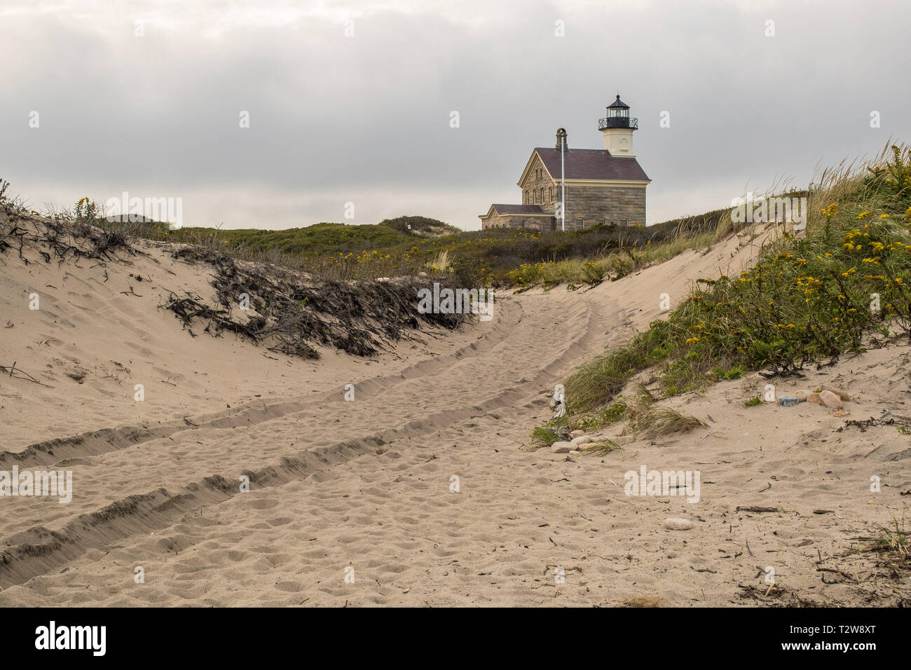 Cette station a été déplacé à Sandy Point, à l'intérieur de l'entrée du Great Salt Pond et a été mise en service en janvier 1936. Il a été interrompu par l'année Banque D'Images