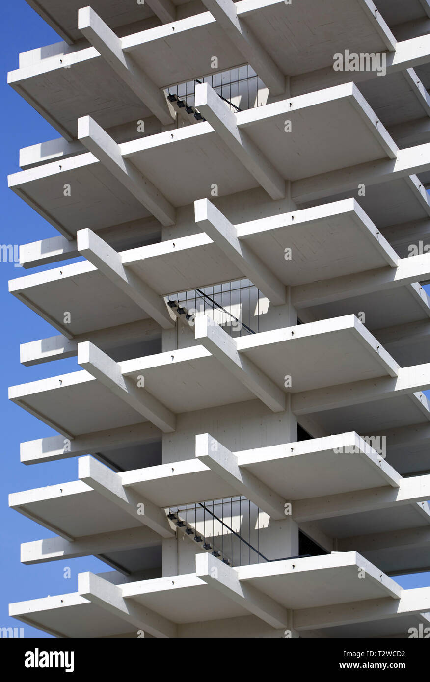 Vue détaillée de la tour. Parc Olympique Komazawa Control Tower, Tokyo, Japon. Architecte : Yoshinobu Ashihara, 1964. Banque D'Images