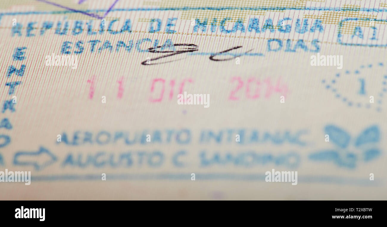 Nicaragua immigration visa sur passeport page vue en gros Photo Stock -  Alamy