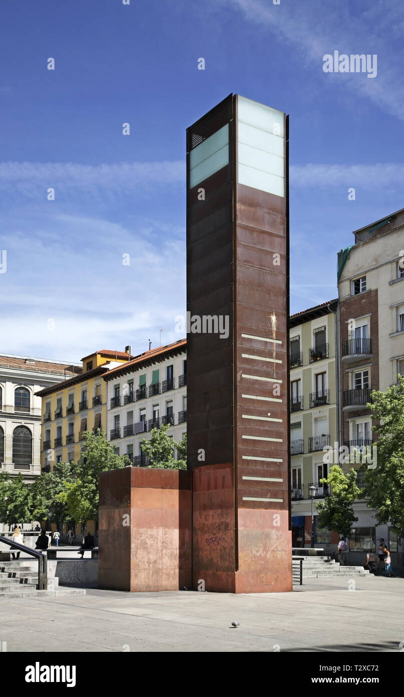 Près de musée de la sculpture de la Reine Sofia à Madrid. Espagne Banque D'Images