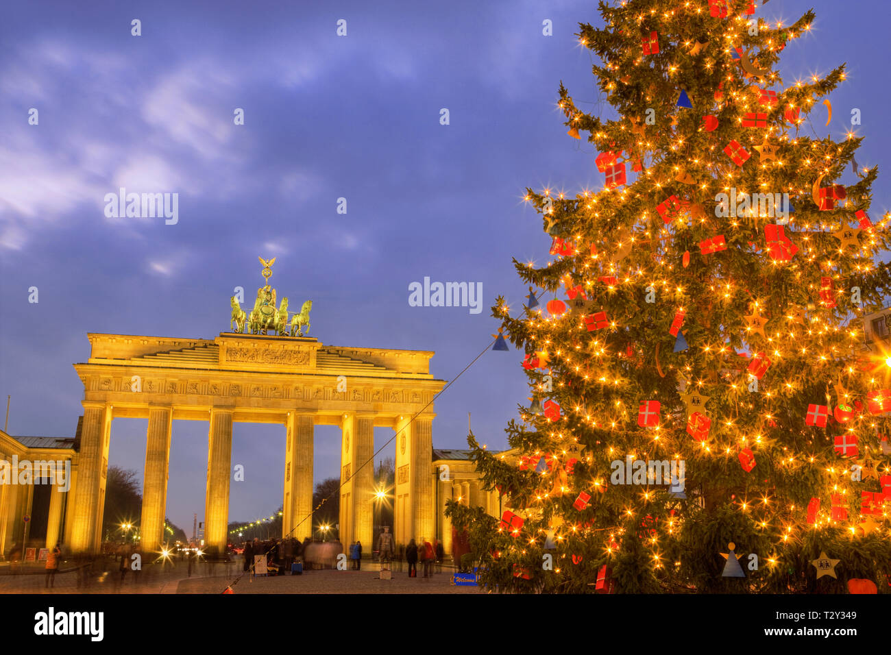 La porte de Brandebourg à Noël, Berlin, Allemagne. Banque D'Images
