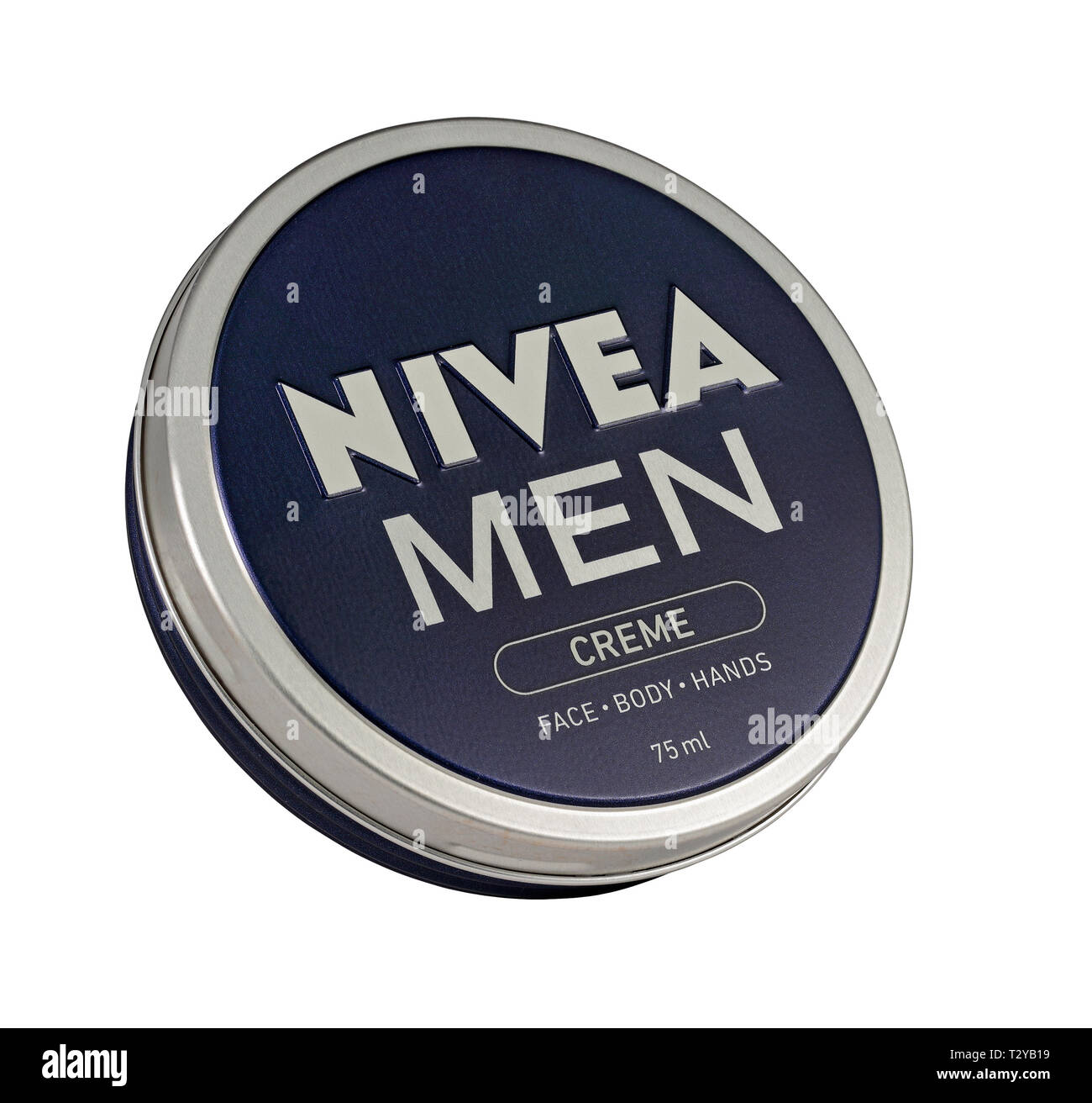 Une boîte de hommes Nivea visage, corps et crème main / creme isolé sur fond blanc Banque D'Images