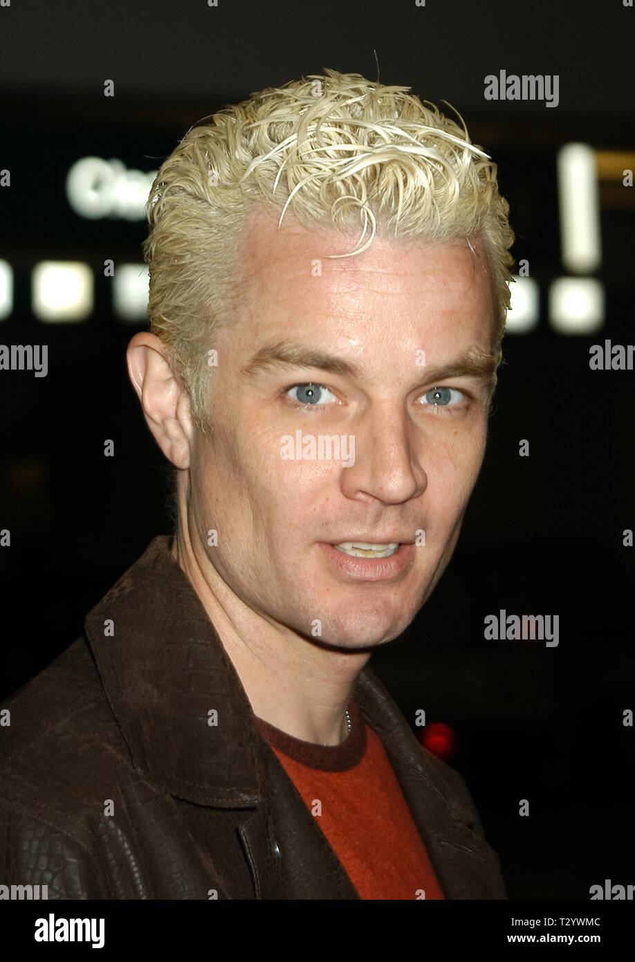 James Marsters au KTLA et la WB Saison Premiere partie mercredi pour 'Angel' et 'Smallville' qui s'est tenue à The Grove à Los Angeles, CA, le 1 octobre 2003. Crédit photo : SBM / PictureLux 33790 Numéro de référence de dossier 740SBMPLX Banque D'Images