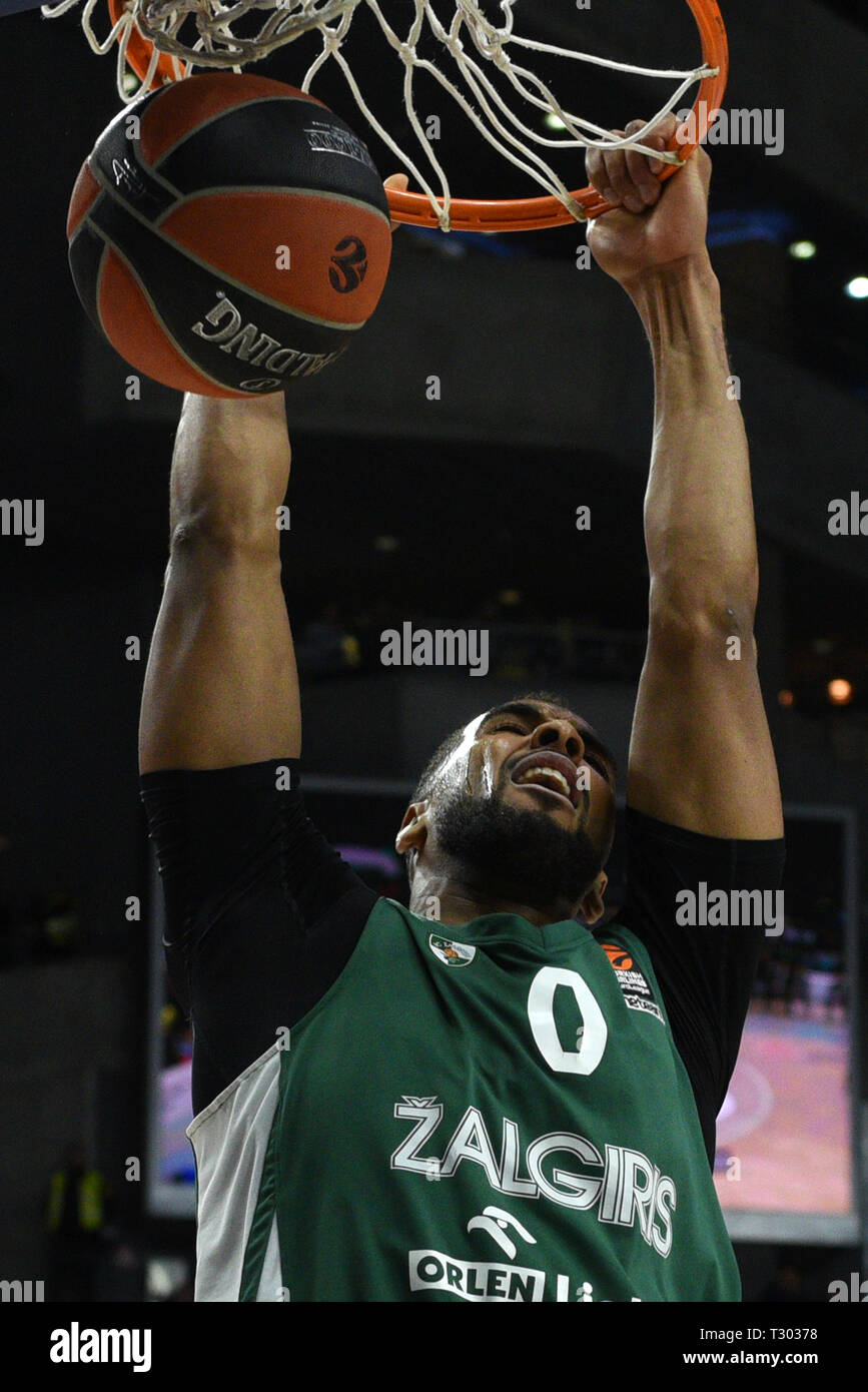 Brandon Davies # 0 de Zalgiris vu en action au cours de la Turkish Airlines 2018/2019 Euro-ligue Saison régulière 30 Ronde match entre le Real Madrid et le Zalgiris Kaunas à WiZink au centre de Madrid. (Score final : le Real Madrid 86:93 Zalgiris Kaunas) Banque D'Images