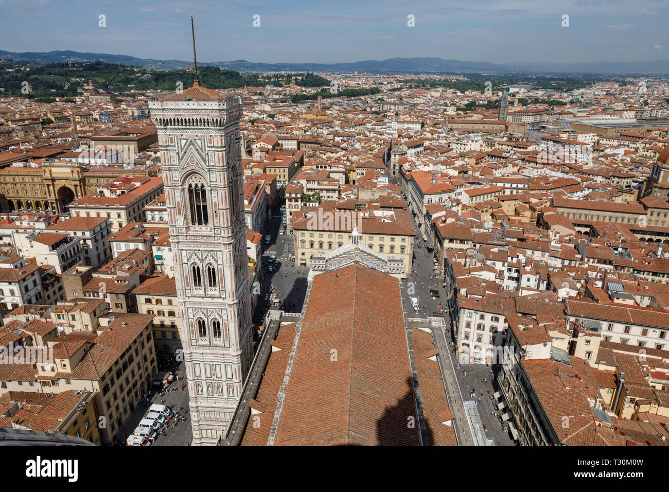Vue Aérienne Vue panoramique de la ville de Florence et Giotto's Campanile campanile qui fait partie du complexe de la cathédrale de Florence (Cattedrale di Santa Maria de Banque D'Images