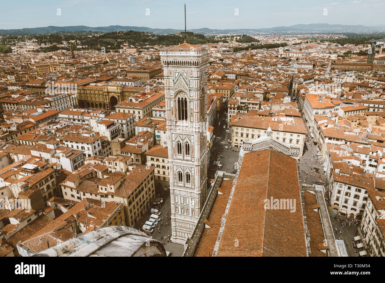 Vue Aérienne Vue panoramique de la ville de Florence et Giotto's Campanile campanile qui fait partie du complexe de la cathédrale de Florence (Cattedrale di Santa Maria de Banque D'Images