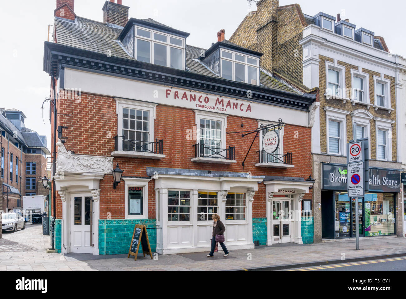 Restaurant pizza au levain Franco Manca a repris les locaux d'une maison publique fermée à Bromley Banque D'Images