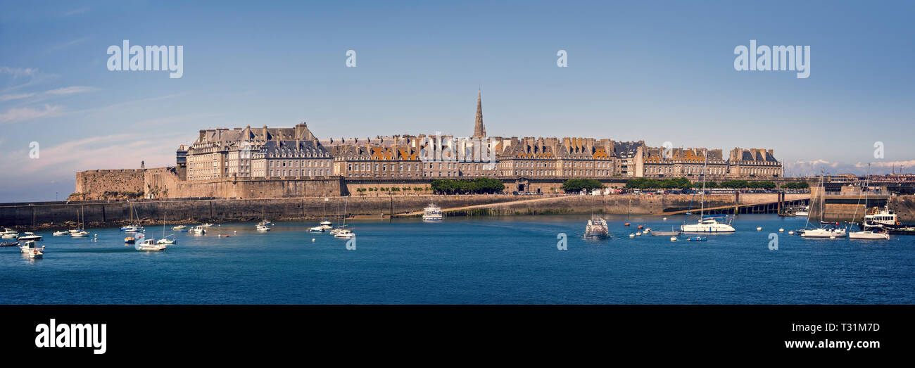 Vue mer panoramique de Saint Malo, Bretagne, France Banque D'Images