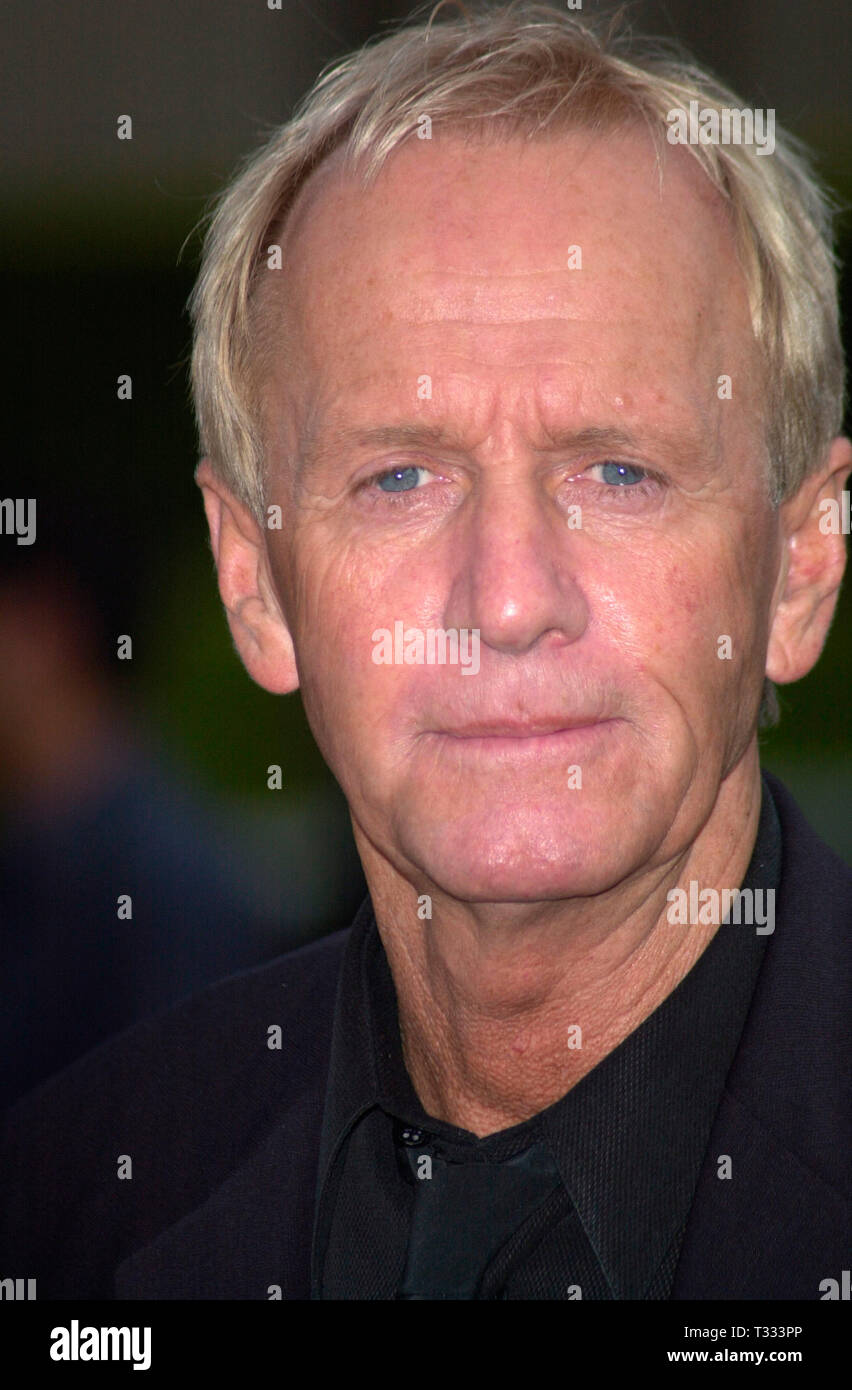 LOS ANGELES, CA. 18 avril 2001 : l'acteur Paul Hogan à l'US premiere, à Hollywood, de son nouveau film Crocodile Dundee à Los Angeles. © Paul Smith/Featureflash Banque D'Images