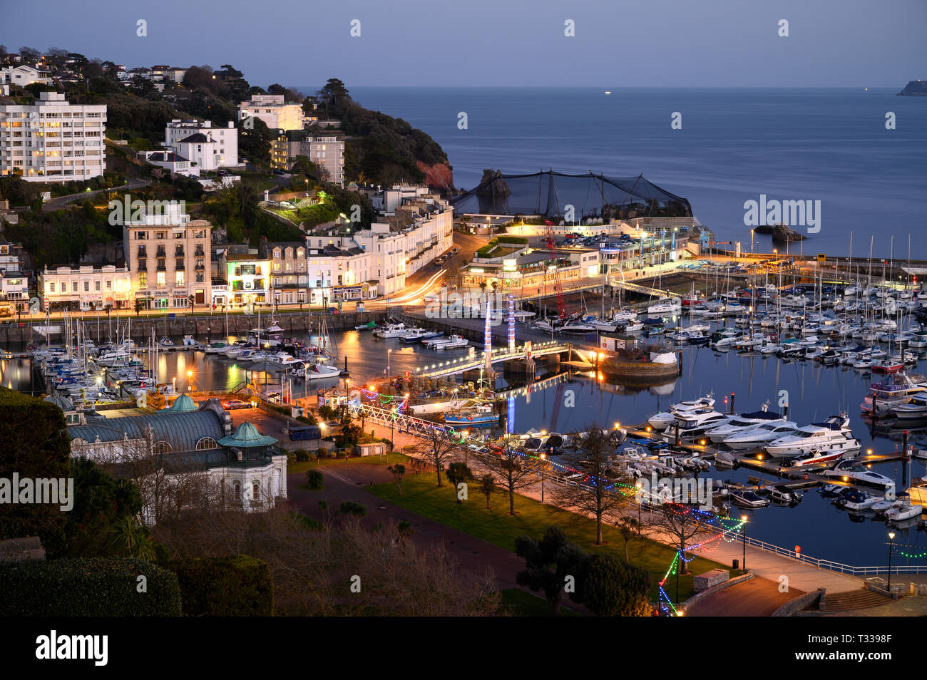 Le port de Torquay, au crépuscule Banque D'Images