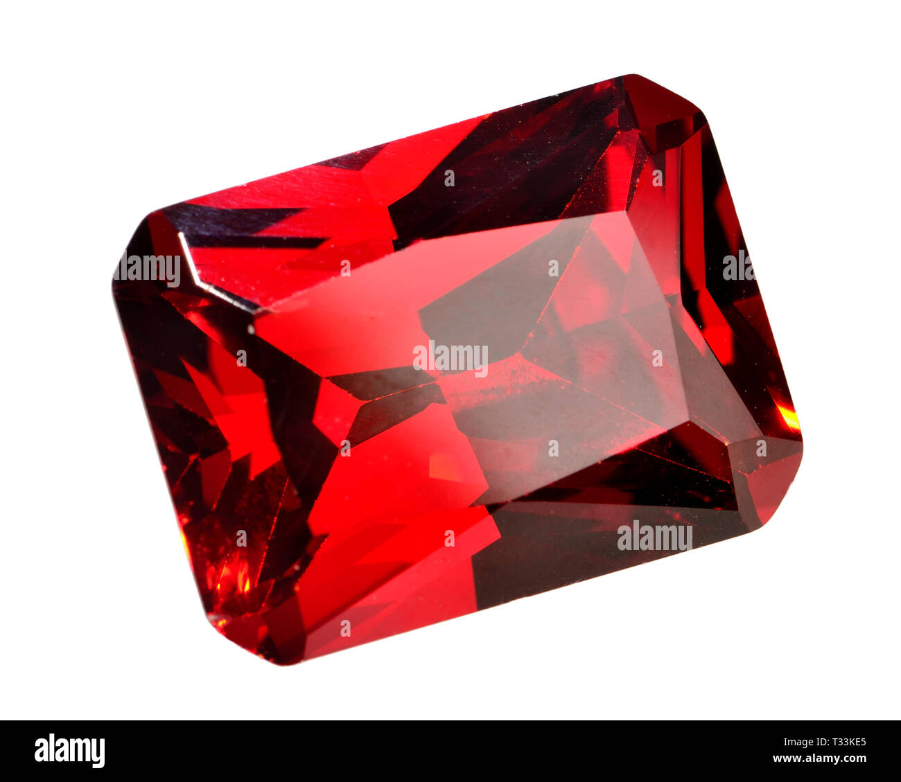Coupe octogonale de pierre gemme grenat (synthetic / lab-créé) Banque D'Images