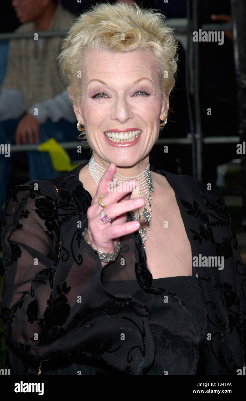 LOS ANGELES, CA. 11 mars 2001 : l'actrice JILL GASCOINE à la 7e édition annuelle des Screen Actors Guild Awards à Los Angeles. © Paul Smith/Featureflash Banque D'Images