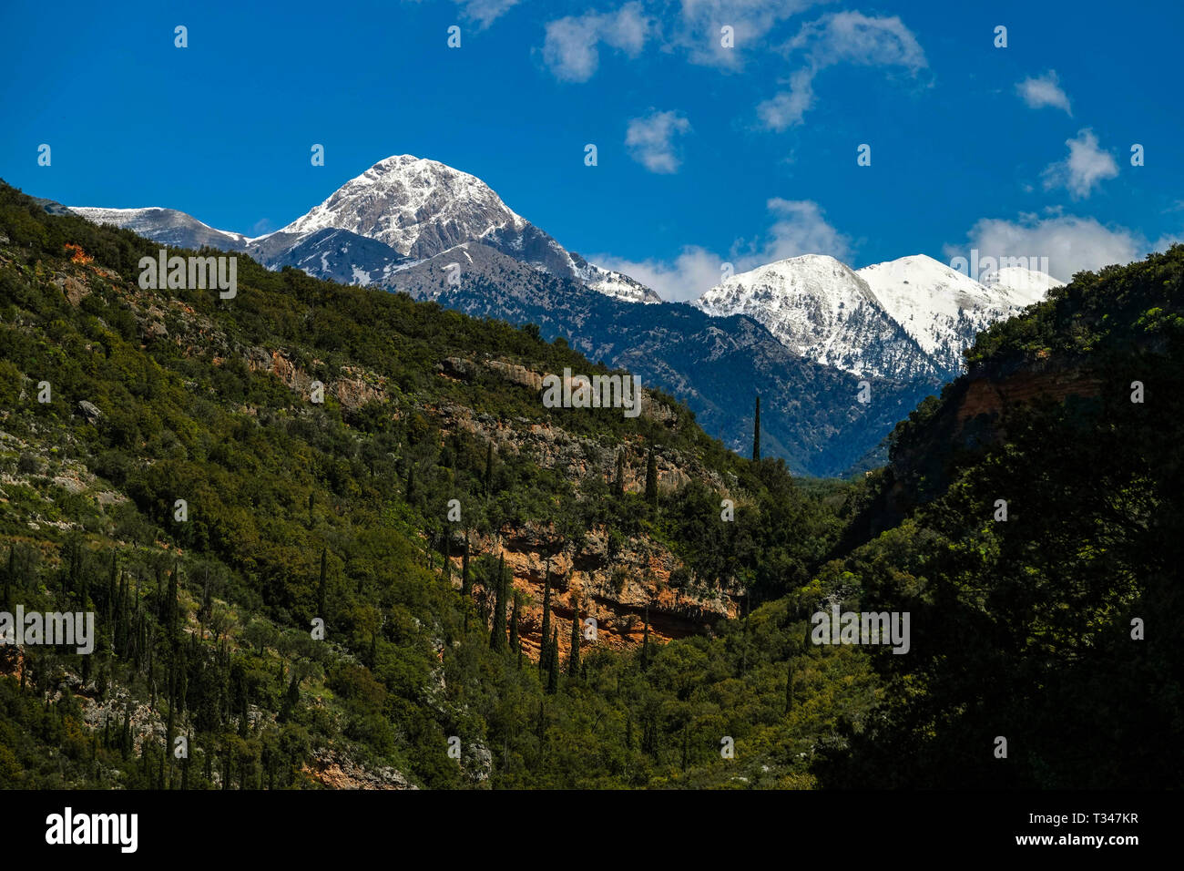 La neige sur le Mont Taygète, printemps, printemps, Peleponnese, grèce, grec Banque D'Images