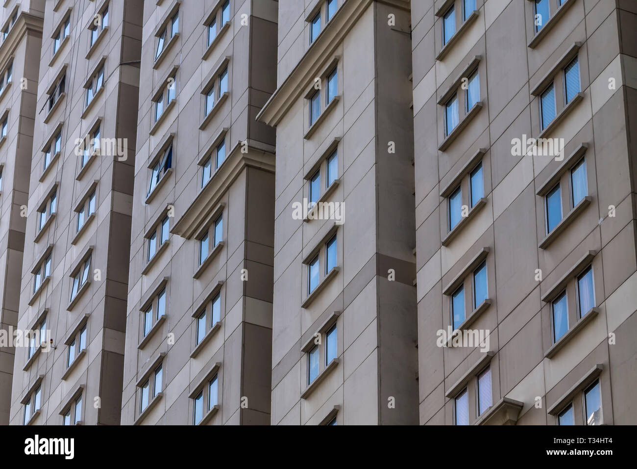 Close-up of skyscraper windows, Indonésie Banque D'Images