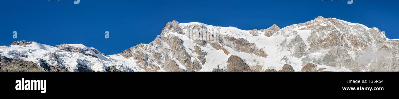 Mur est de Monte Rosa avec les plus hauts sommets, Stresa, Italie Banque D'Images