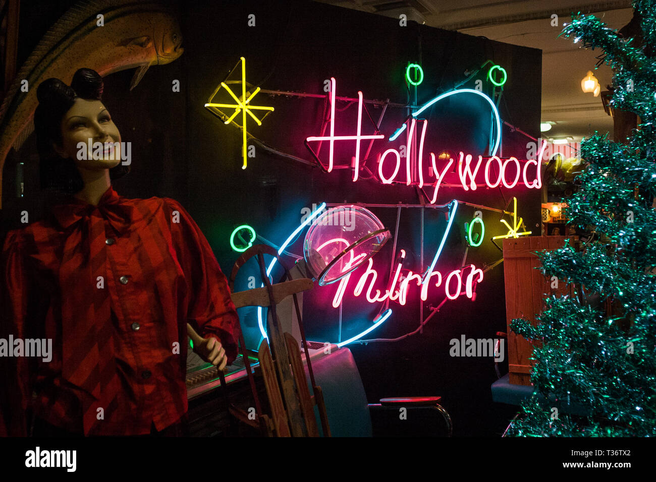 Hollywood miroir dans Lakeview qui a fait faillite en avril 2019 Banque D'Images