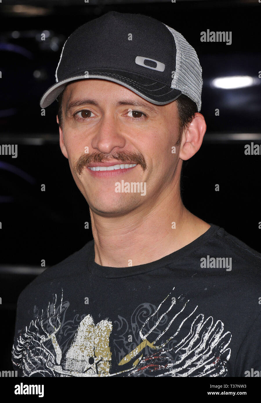 Clifton Collins Jr - Zombieland Premiere au Chinese Theatre de Los Angeles.ColinsJrClifton 30 Red Carpet Event, Vertical, USA, Cinéma, Célébrités, photographie, Bestof, Arts, Culture et divertissement, Célébrités Topix fashion / Vertical, Best of, événement dans la vie d'Hollywood, Californie - Tapis rouge et en backstage, USA, Cinéma, Célébrités, cinéma, télévision, Célébrités célébrités musique, photographie, Arts et culture, Bestof, divertissement, Topix headshot, vertical, une personne, à partir de l'an 2009, enquête tsuni@Gamma-USA.com Banque D'Images