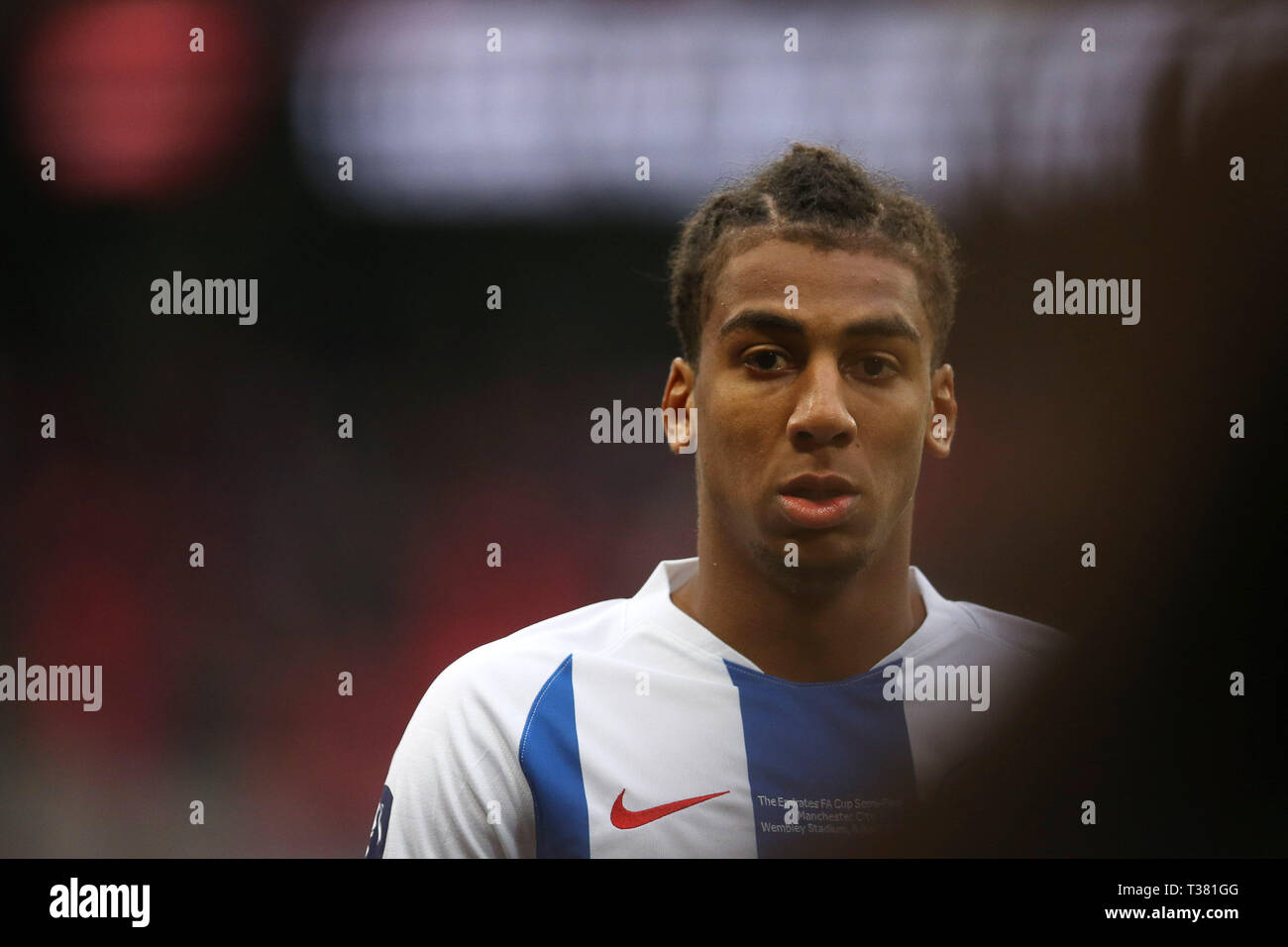 Londres, Royaume-Uni. 06 avr, 2019. Bernardo de Brighton & Hove Albion. . L'unis en FA Cup, demi-finale, Manchester City v Brighton & Hove Albion au stade de Wembley à Londres le samedi 6 avril 2019. Cette image ne peut être utilisé qu'à des fins rédactionnelles. Usage éditorial uniquement, licence requise pour un usage commercial. Aucune utilisation de pari, de jeux ou d'un seul club/ligue/dvd publications . Crédit : Andrew Orchard la photographie de sport/Alamy Live News Banque D'Images