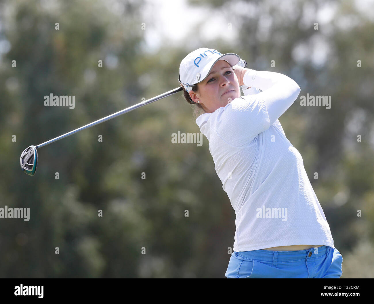 Rancho Mirage, Californie, USA. 7ème apr 2019. Ally McDonald frappe un coup de départ sur le sixième trou lors de la ronde finale de la LPGA ANA Inspiration tournoi de golf à Mission Hills Country Club de Rancho Mirage, en Californie. Charles Baus/CSM Crédit : Cal Sport Media/Alamy Live News Banque D'Images