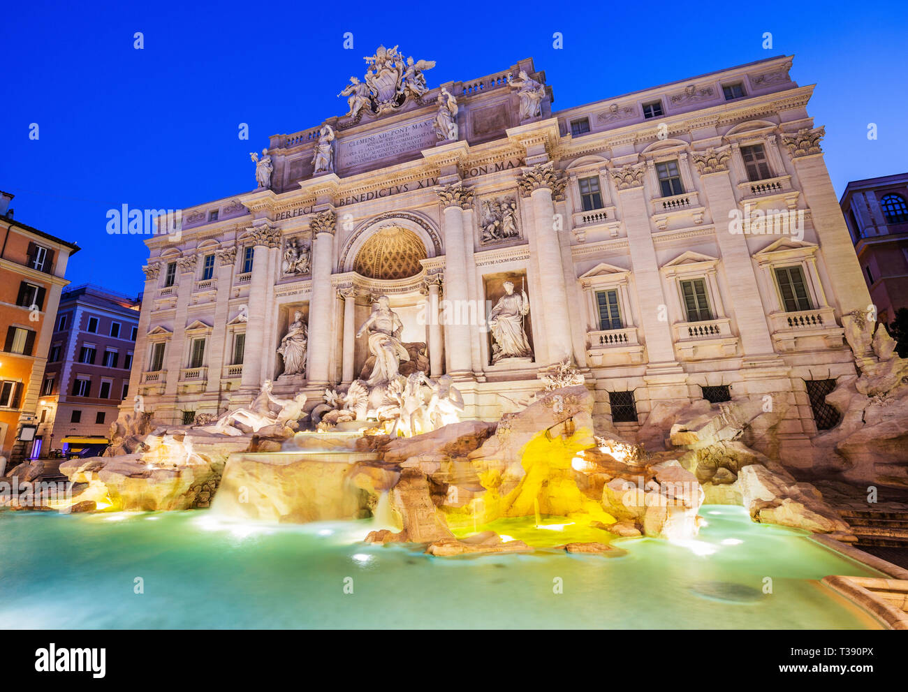 Rome, Italie. Fontaine de Trevi (Fontana di Trevi) plus célèbre fontaine de Rome. Banque D'Images