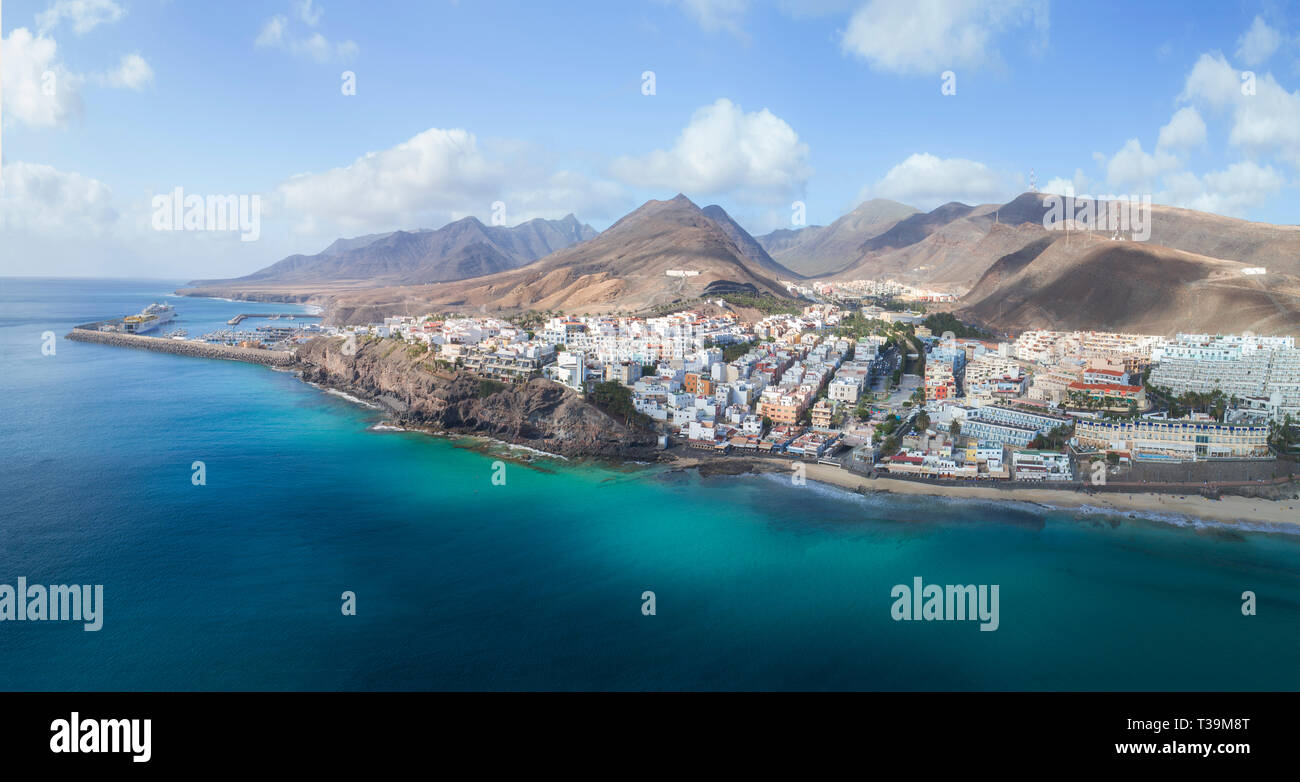 Le charmant village de pêcheurs de Morro Jable est devenue l'une des plus grandes stations balnéaires sur Fuerteventura, magnifique et est situé sur la péninsule de Jandía Banque D'Images