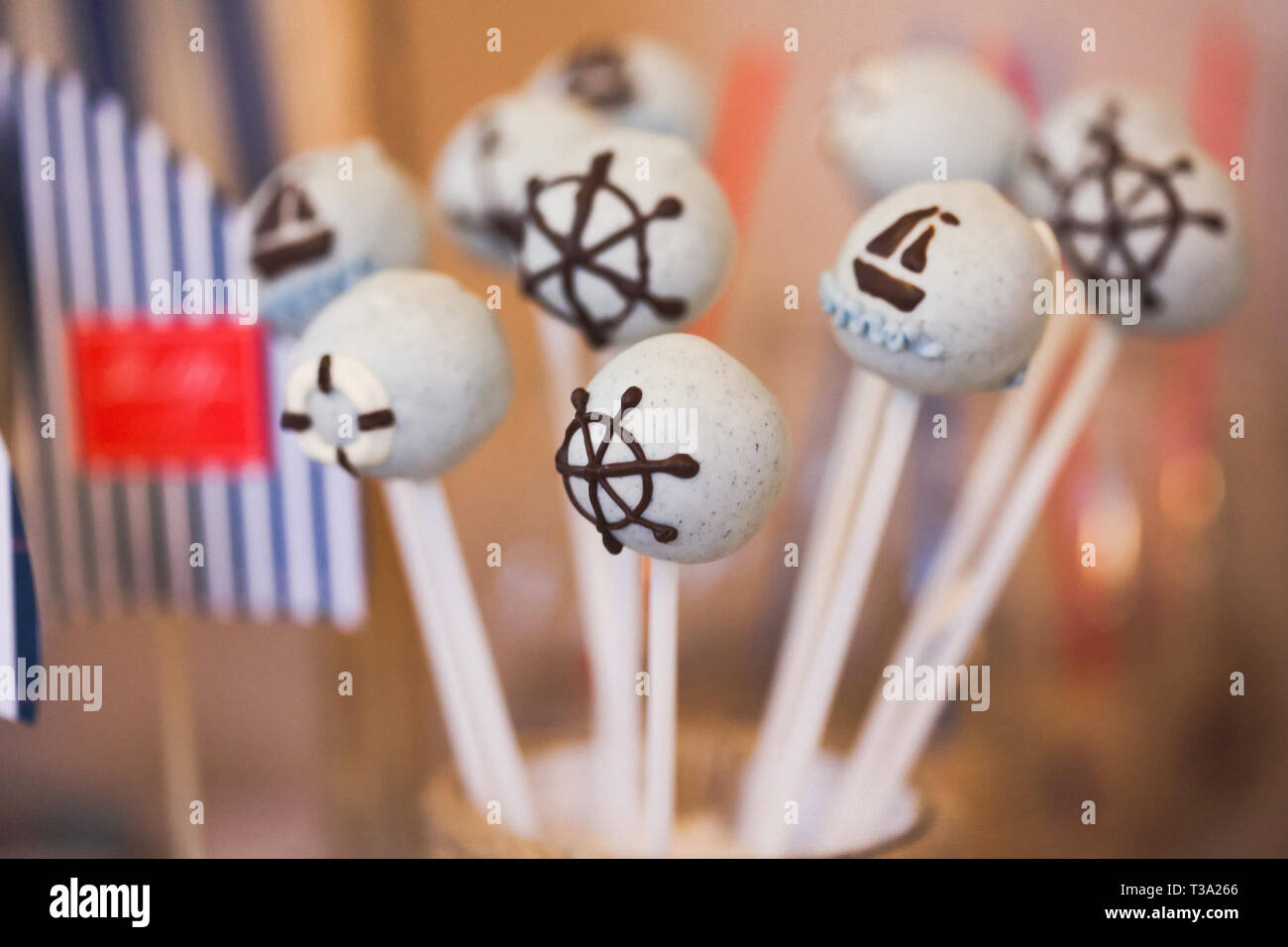 Des desserts cookies en marina de style. Cake pops Banque D'Images