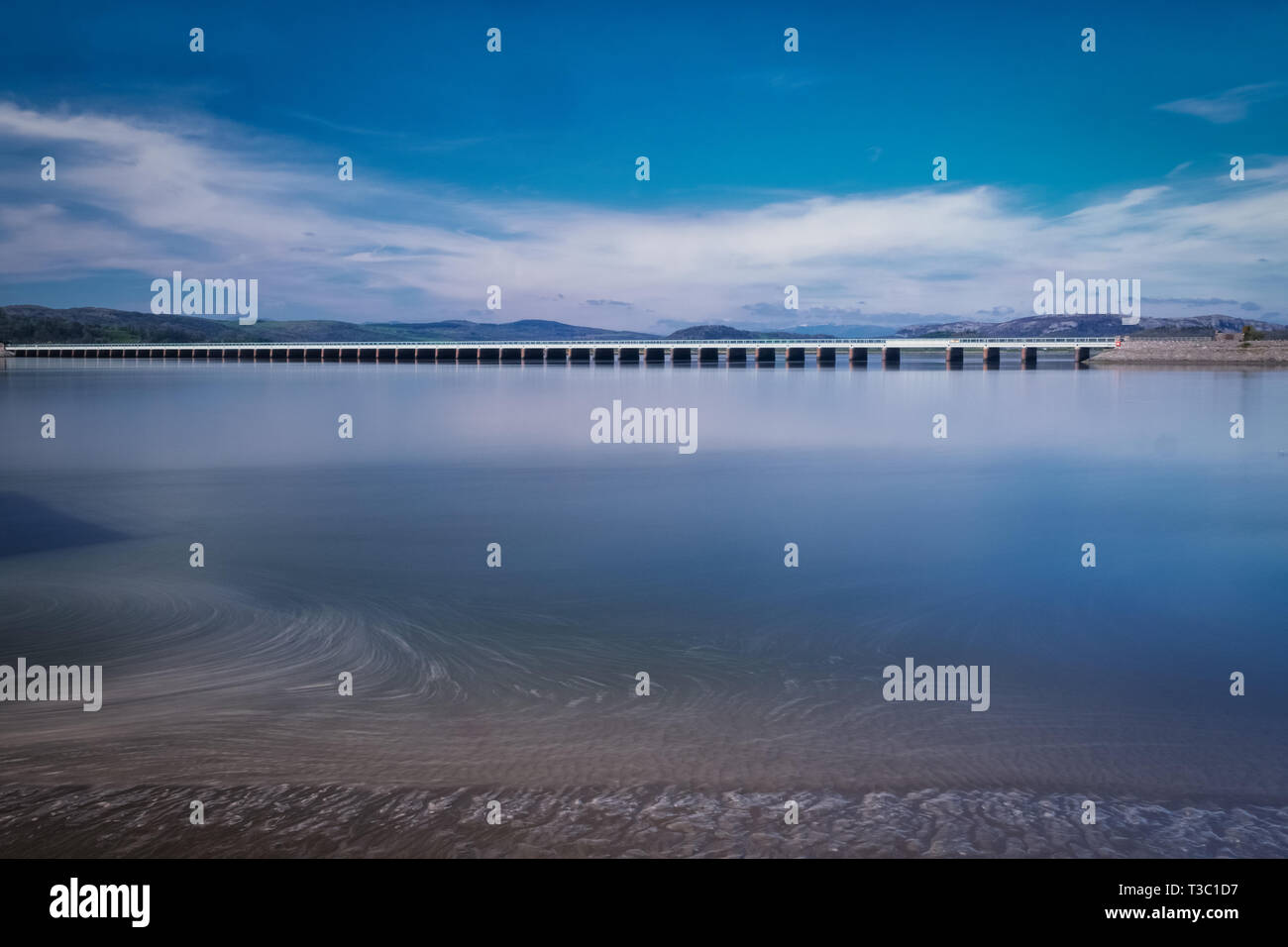 Le village et la région a beaucoup à offrir aux visiteurs, dans la faune, randonnée pédestre et de l'histoire. L'Arnside est une zone désignée zone de beauté naturelle exceptionnelle Banque D'Images