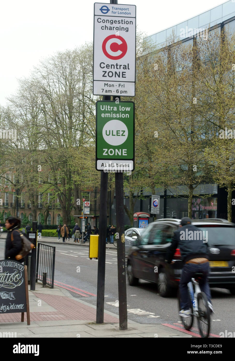 Ultra Low Emission Zone (ULEZ) est entré en vigueur dans la zone de péage urbain de Londres le 8 avril 2019 Banque D'Images