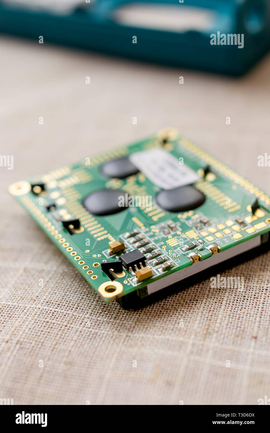 Circuitboard avec résistances les puces et composants électroniques smd - selective focus Banque D'Images