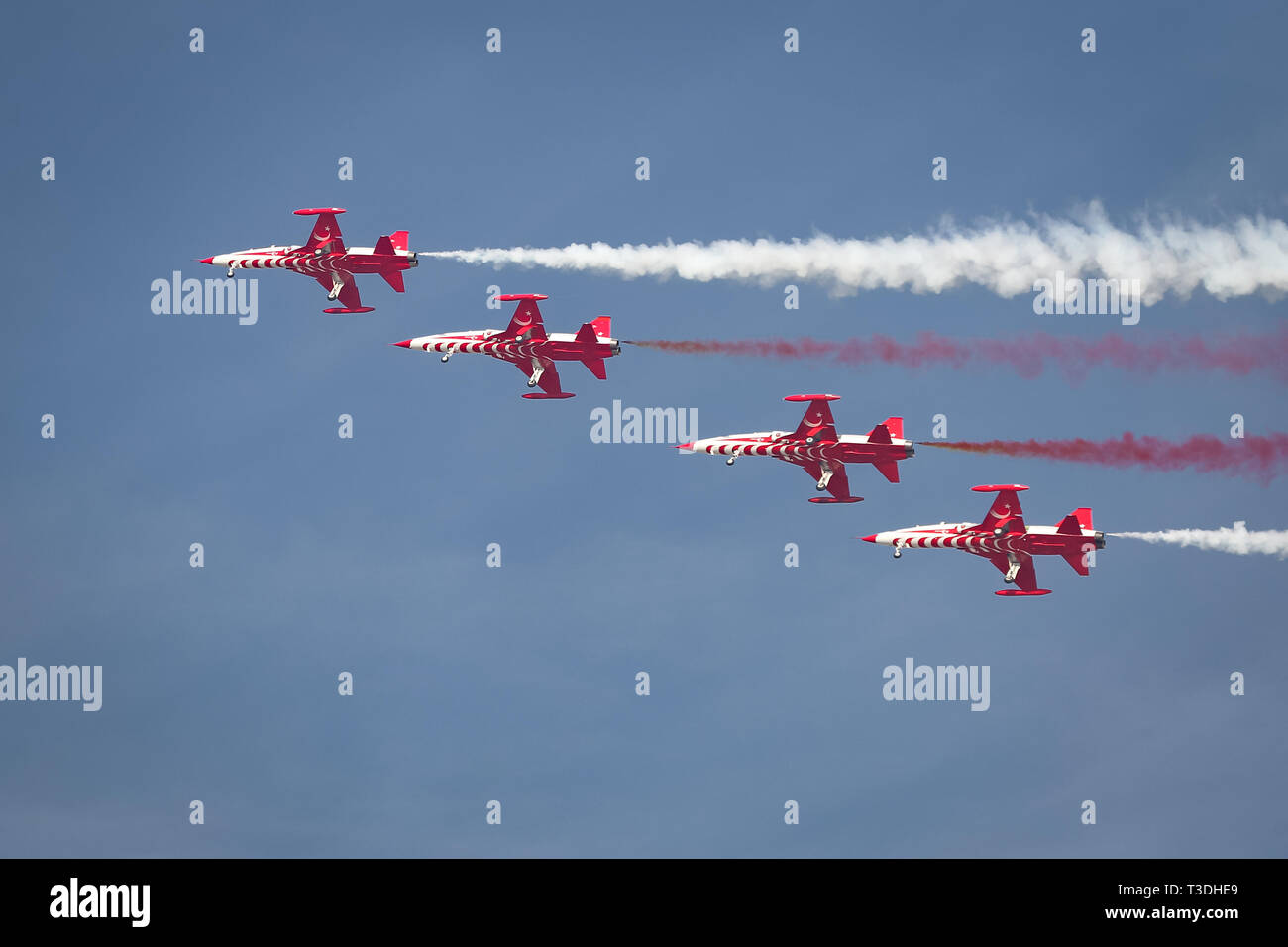 ISTANBUL, TURQUIE - 23 septembre 2018 : Turkish Stars Voltige Air Show en Teknofest Istanbul l'aéronautique, l'espace et de la technologie Festival Banque D'Images