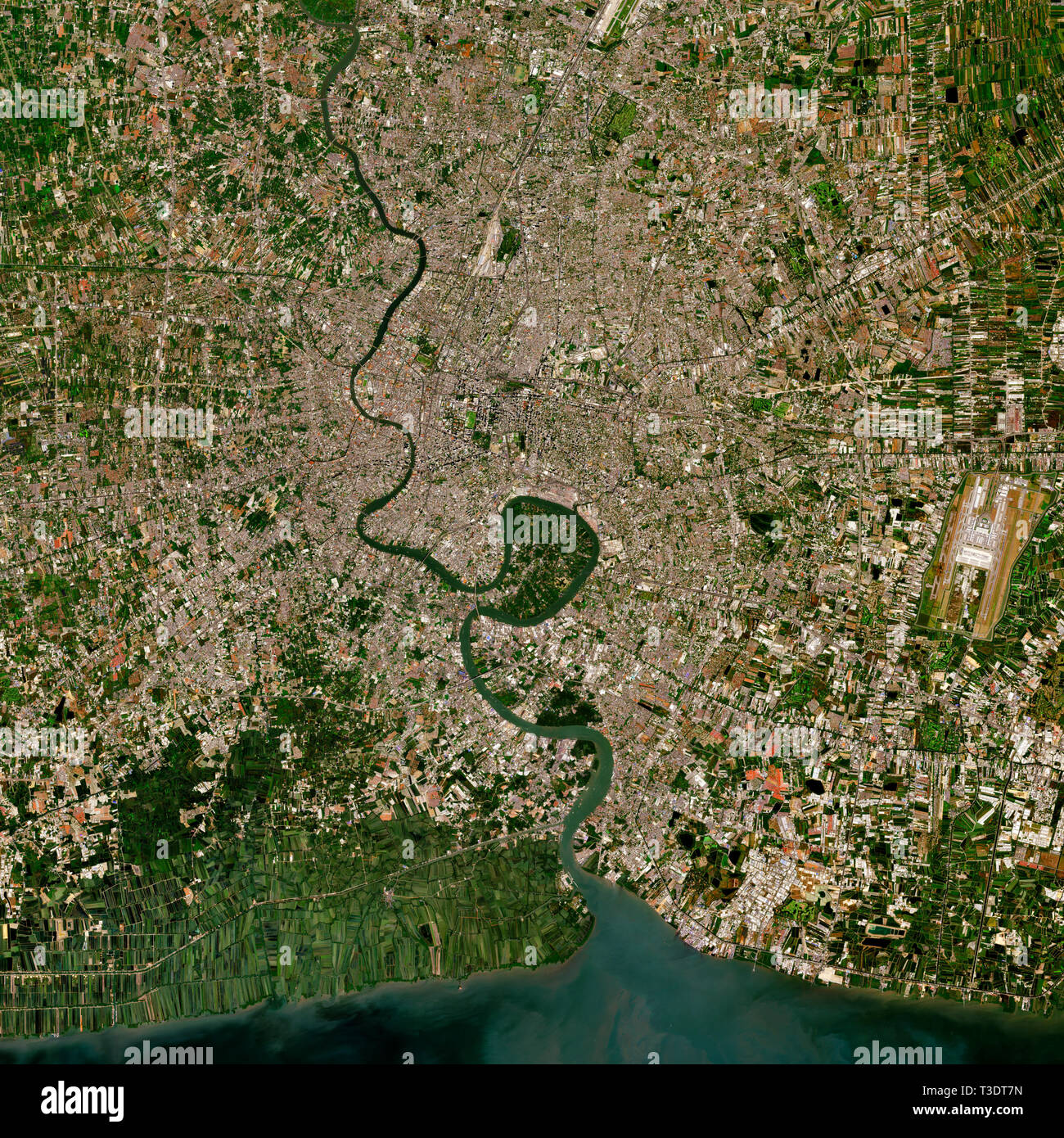 Bangkok en Thaïlande vu de l'espace - contient des données Sentinel Copernicus modifiés (2019) Banque D'Images