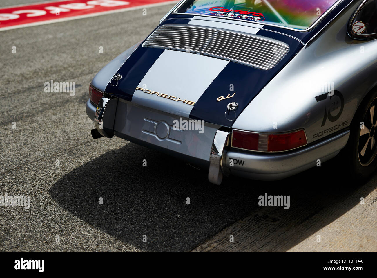 Barcelone, Espagne. 7 avril, 2019. Retour de la Porsche 911 2,0 L de Philippe de Craene (BEL) à la voie des stands avant la coupe de 2,0 L par Peter Auto Crédit : Banque D'Images