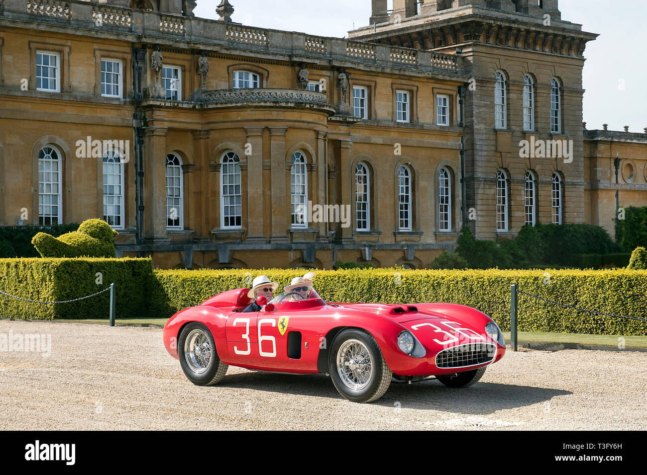 1950 Voiture de course Sport Ferrari au Salon prive à Blenheim Palace Oxfordshire UK Banque D'Images