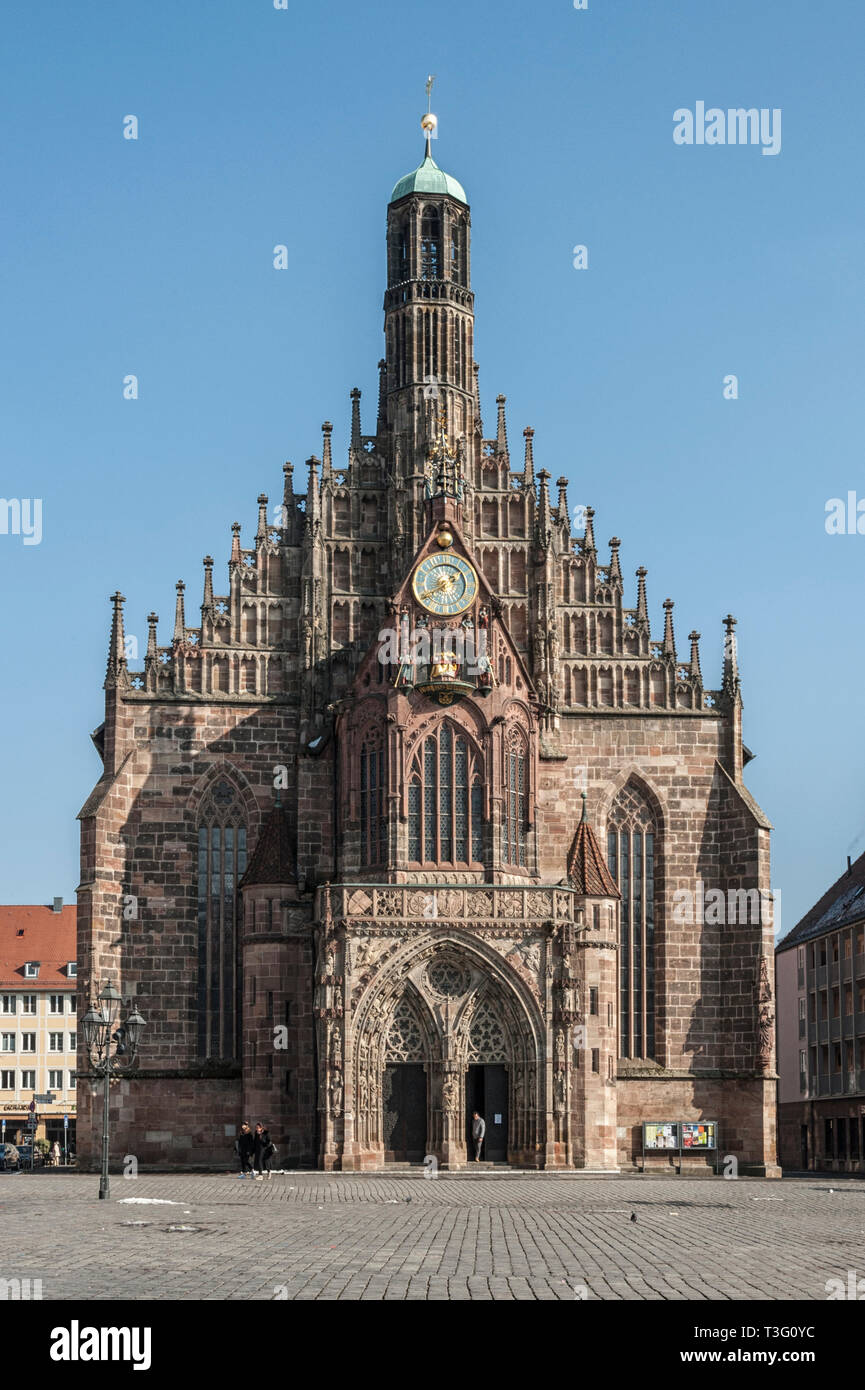 La Frauenkirche (Eglise) à la Nürnberg la Hauptmarkt (place centrale) dans la ville de Nuremberg historique. Nuremberg, Bavière, Allemagne Banque D'Images
