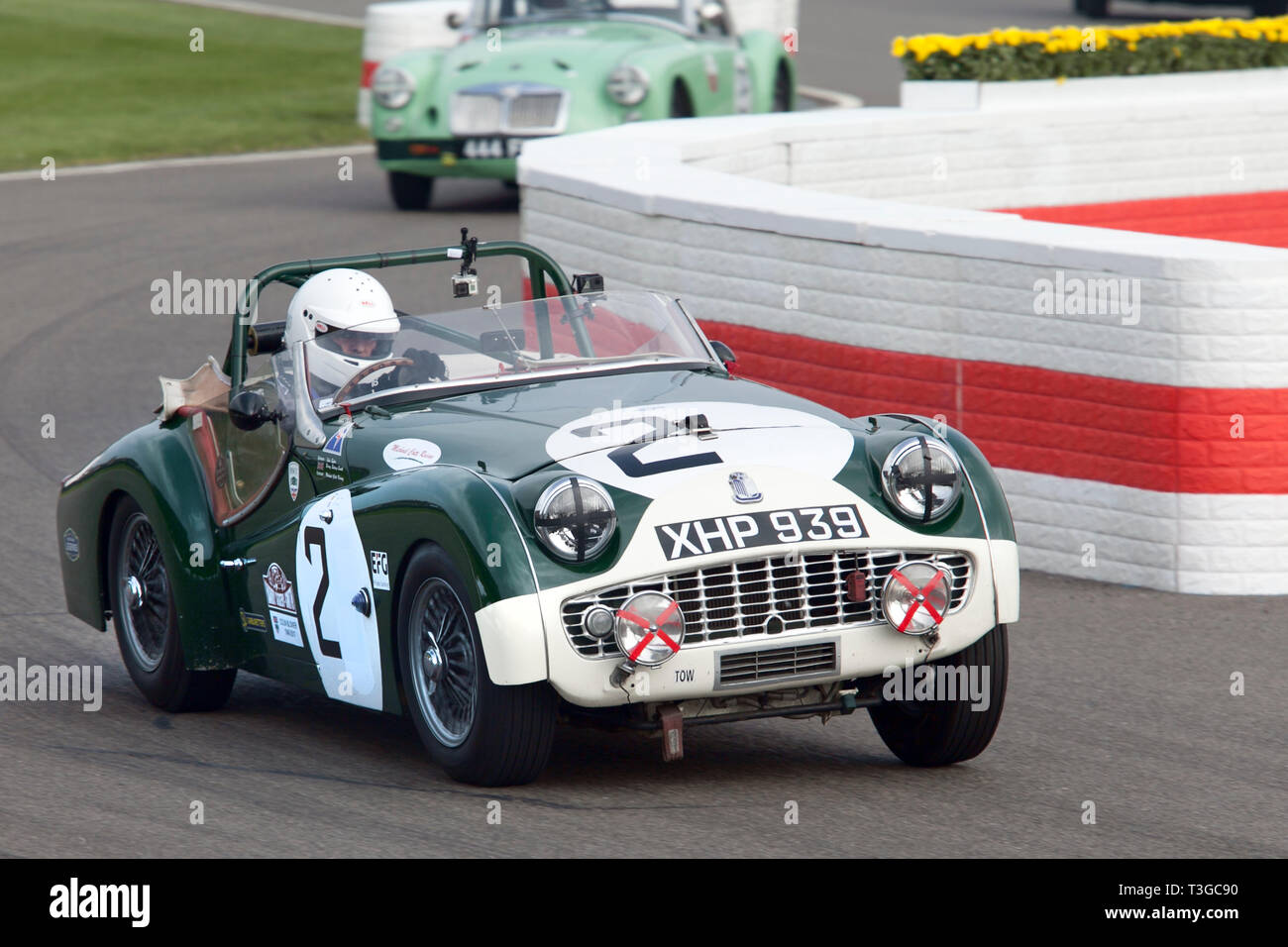 77e réunion des membres de Goodwood Tony Glaze Trophy, Triumph TR3S conduit par Chris Ryan , Banque D'Images