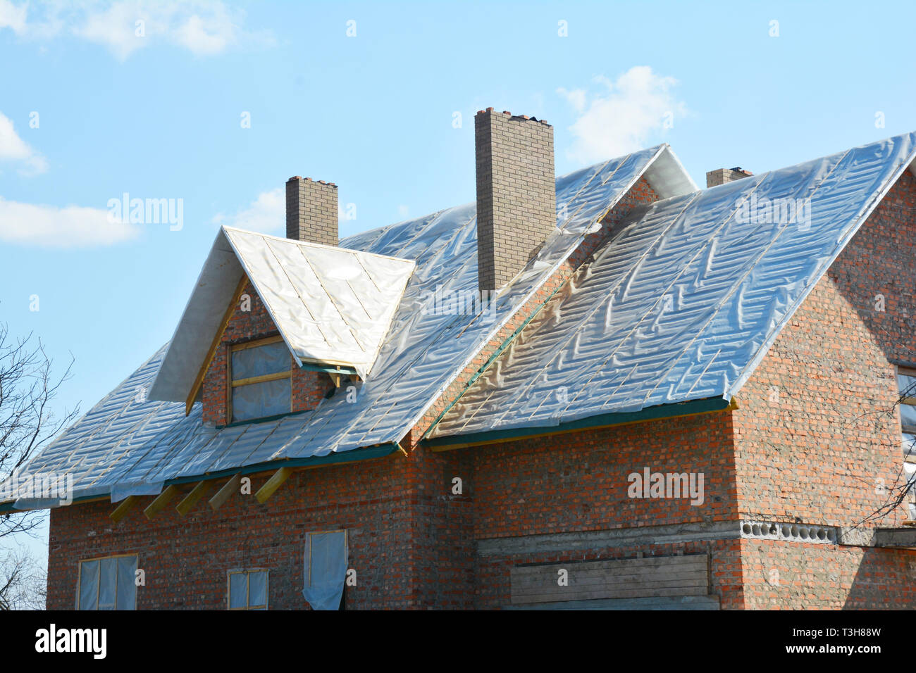 Le matériau de couverture étanche pour l'isolation thermique et d'étanchéité toiture chaude, et la membrane d'étanchéité du toit. Banque D'Images